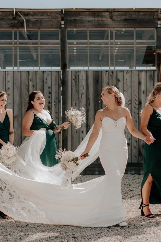 A Line Spaghetti Straps Green Long Bridesmaid Dress with Split BD152-Pgmdress