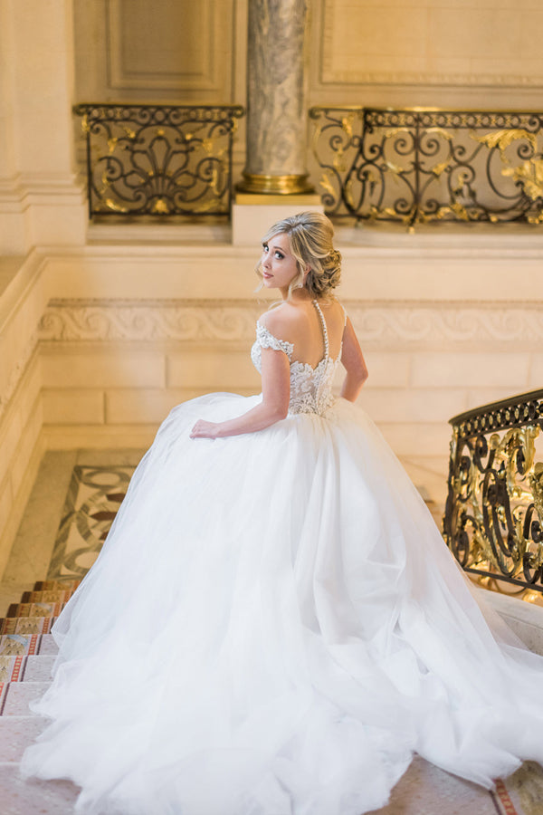 Ball Gown Elegant Cap Sleeves Lace Tulle Wedding Dress WD692-Pgmdress