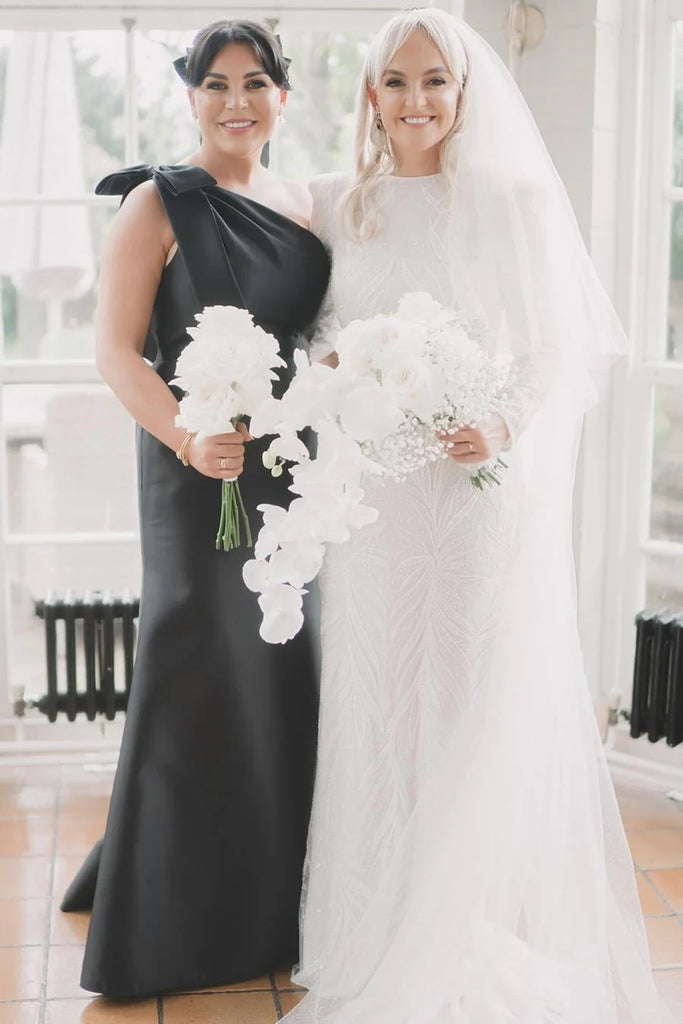 Mermaid One-Shoulder Bow Strap Black Bridesmaid Dress BD125-Pgmdress