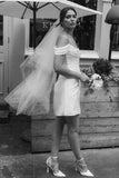 Schulterfreies Satin-Hochzeitskleid mit Wasserfallausschnitt, schlichtes kurzes Kleid WD778