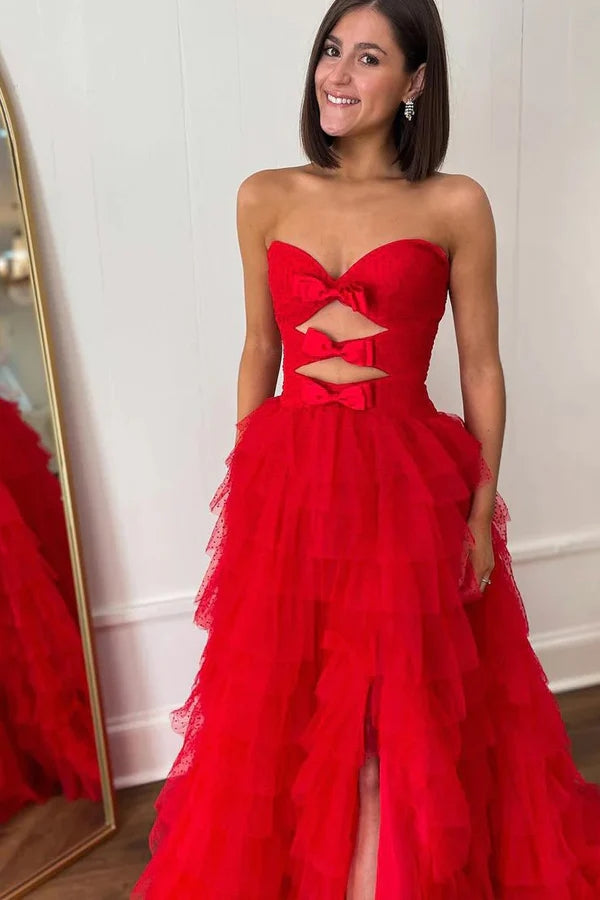 Robe de bal longue rouge sans bretelles avec nœuds superposés et fente PSK513