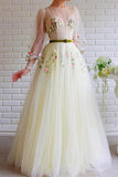 Robe de bal trapèze jaune en tulle à manches longues et broderies PSK148