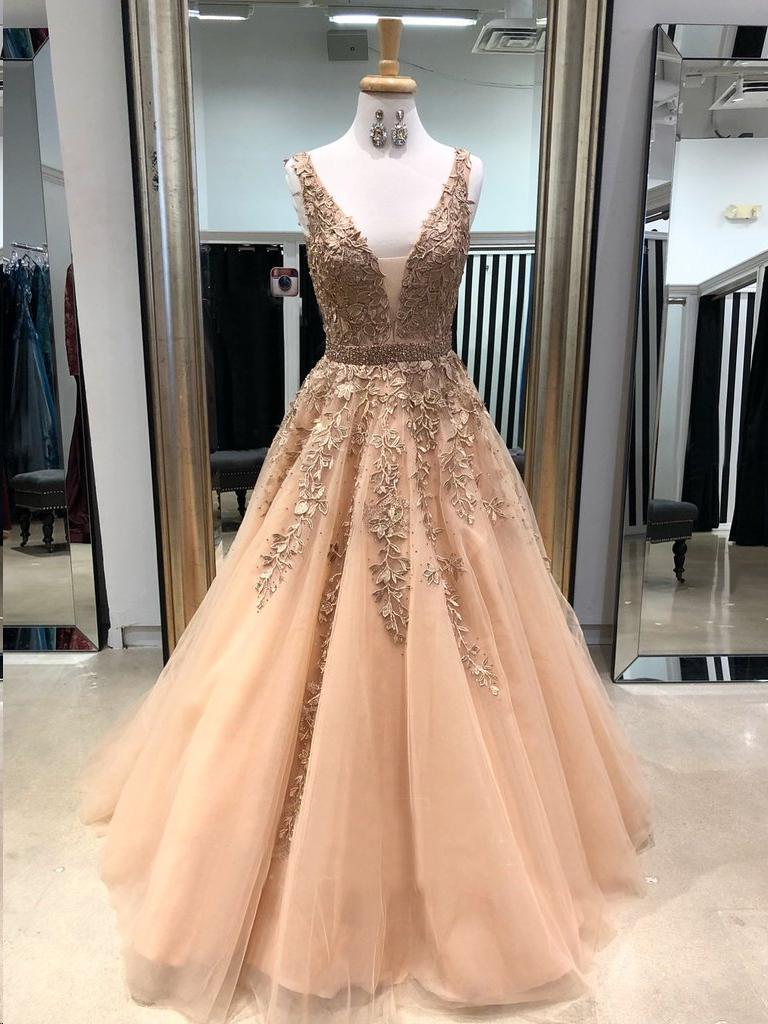 Tulle Gold Princess Prom Dress A-line V Neck Light Long Prom