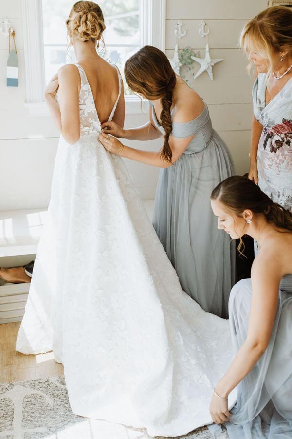 A Line V Neck Floral Lace Illustion Court Train Wedding Dress WD489 US8 / Ivory