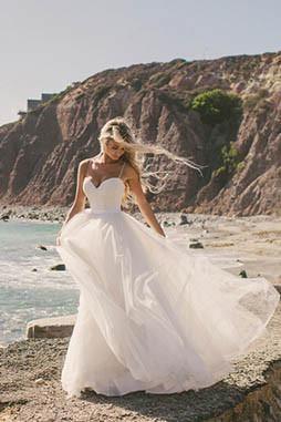 Ivory Tulle Destination Sweetheart Spaghetti Strap Wedding Dress WD082 - Pgmdress