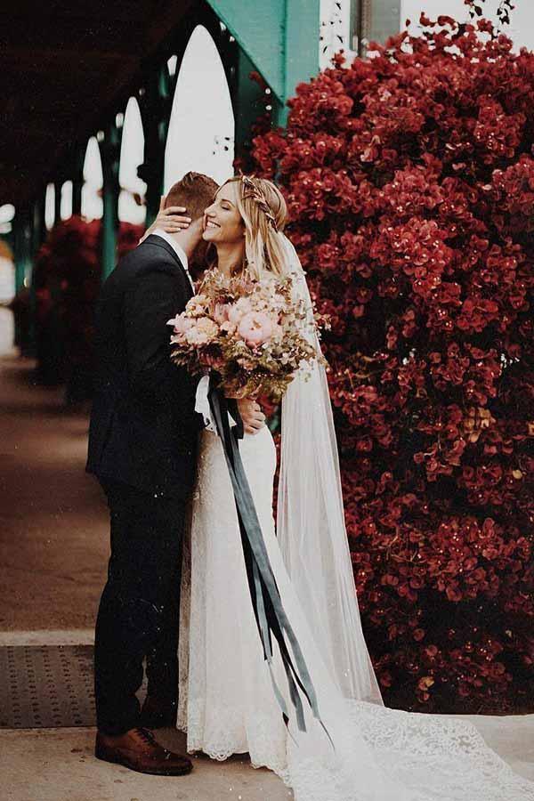 Mermaid V-Neck Sweep Train Sleeveless Lace Wedding Dress WD322 - Pgmdress