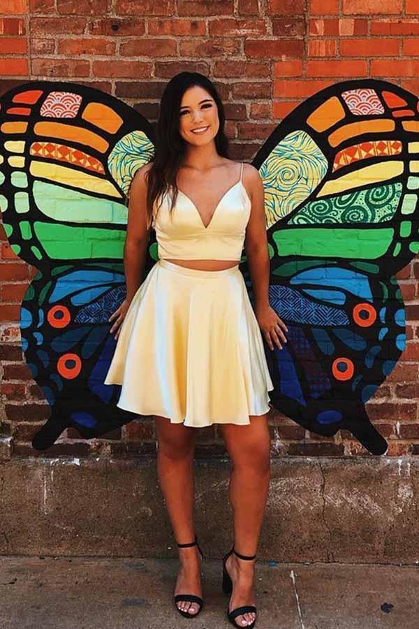 Two Piece Short Prom Dress Red Homecoming Dress with Tie Back US8 / Yellow Two Piece Short Prom Dress Red Homecoming Dress with Tie Back US8 / Yellow