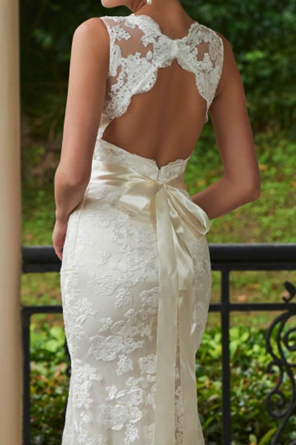 V-Neck Lace Zipper-Up Sheath Sweep Train Wedding Dress WD135 - Pgmdress