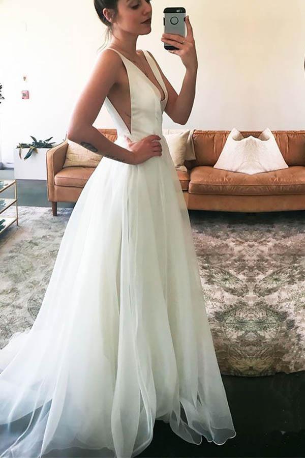 princess polly baby blue dress Elegant A-Line Wedding Dresses V-Neck Sleeveless Lace Applique Sweep Train  Gowns main image 0