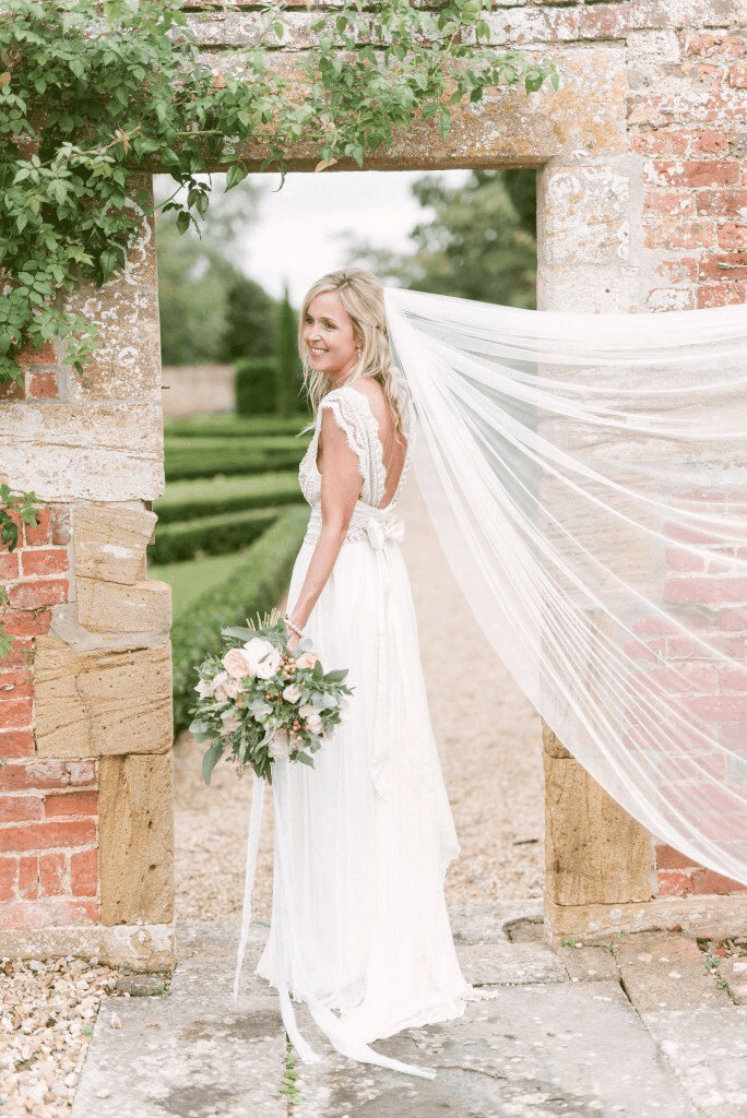 Wedding Dresses Modest Deep V-neck Beach Open Back Bridal Gowns WD539 - Pgmdress