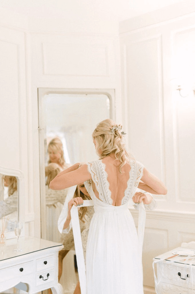 Wedding Dresses Modest Deep V-neck Beach Open Back Bridal Gowns WD539 - Pgmdress