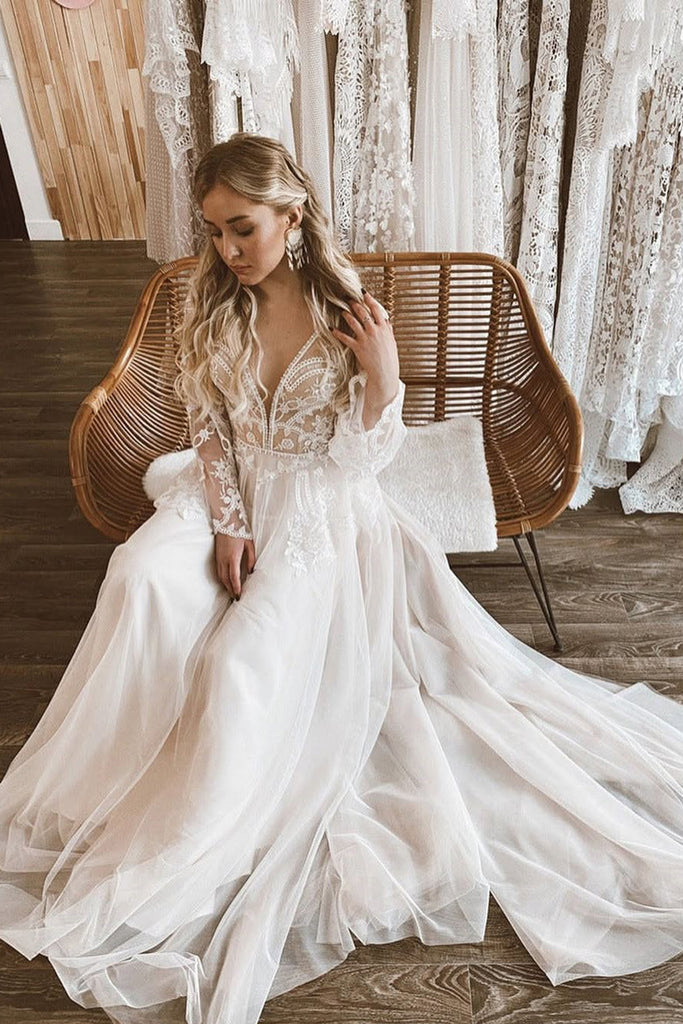 A-Line V Neck Lace Top Flare Sleeves Beach Wedding Dress US10 / Ivory A-Line V Neck Lace Top Flare Sleeves Beach Wedding Dress US10 / Ivory