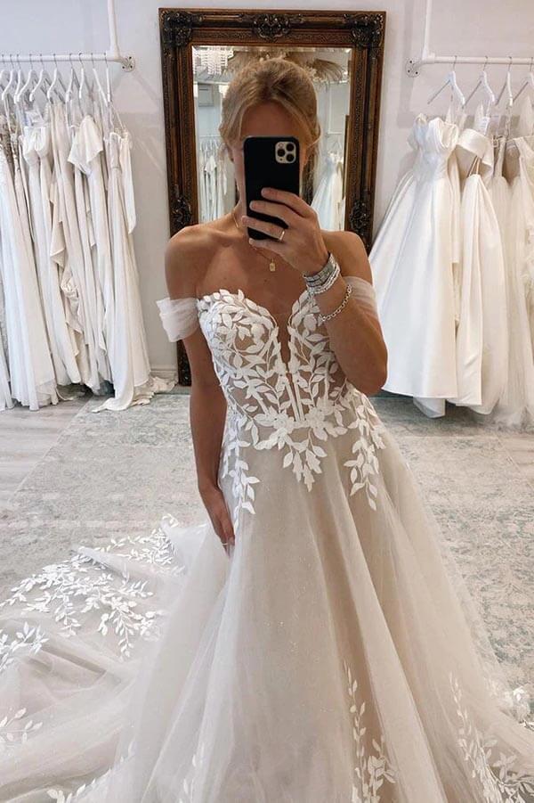 Robe de mariée en dentelle florale sans bretelles A Line Boho Ivoire avec nœud  papillon en satin – Pgmdress