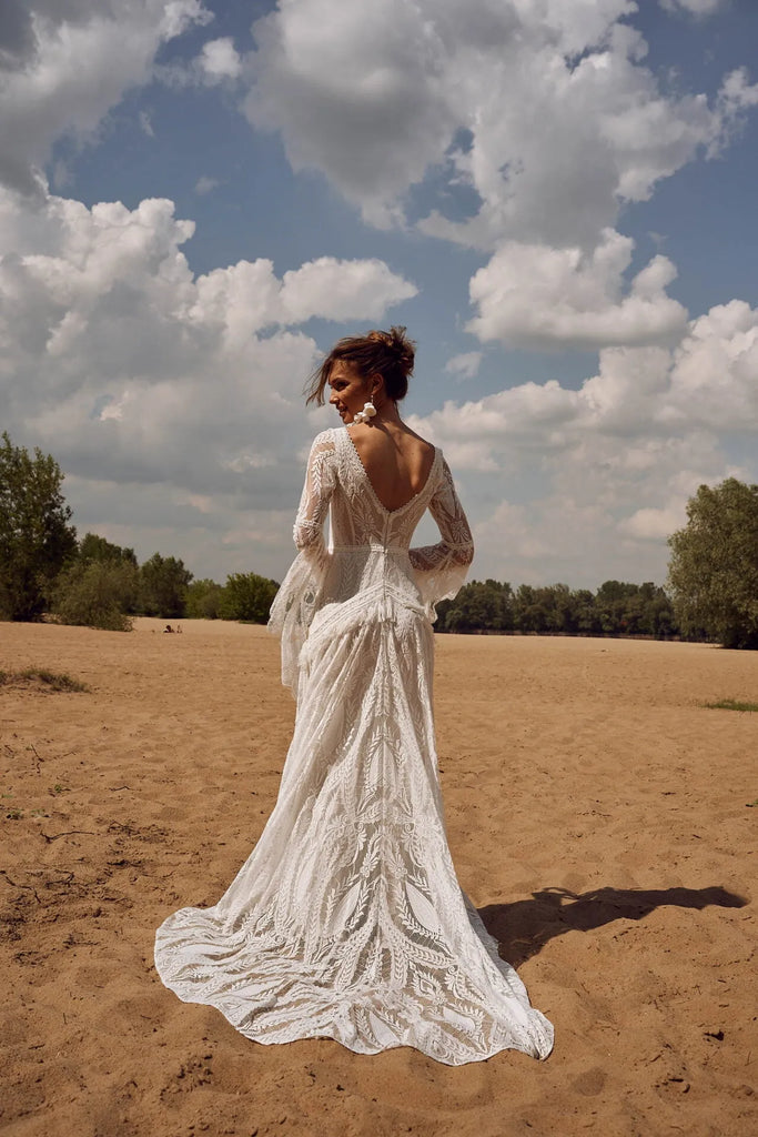 Bohemia Vintage Flare Sleeves Wedding Dress Beach Bridal Gown US12 / White Bohemia Vintage Flare Sleeves Wedding Dress Beach Bridal Gown US12 / White