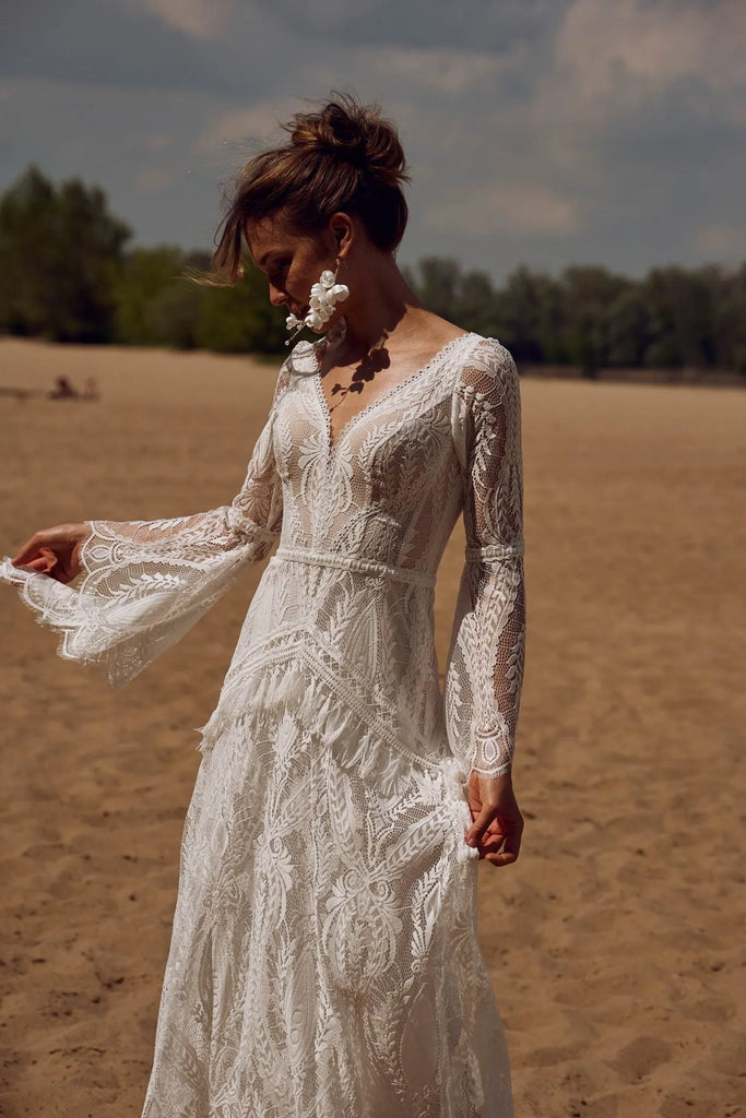 Bohemia Vintage Flare Sleeves Wedding Dress Beach Bridal Gown US12 / White Bohemia Vintage Flare Sleeves Wedding Dress Beach Bridal Gown US12 / White