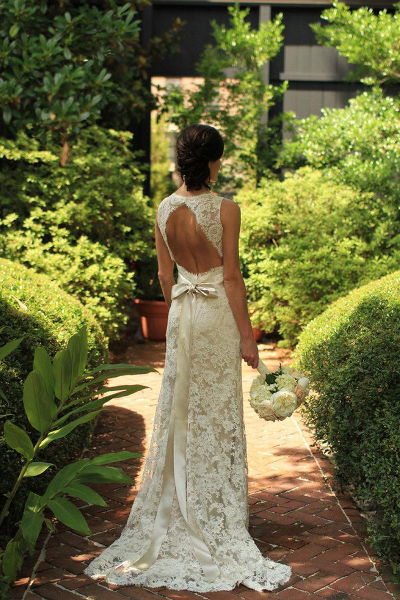 Keyhole Back Floor-Length Sheath Lace Wedding Dress WD095-Pgmdress