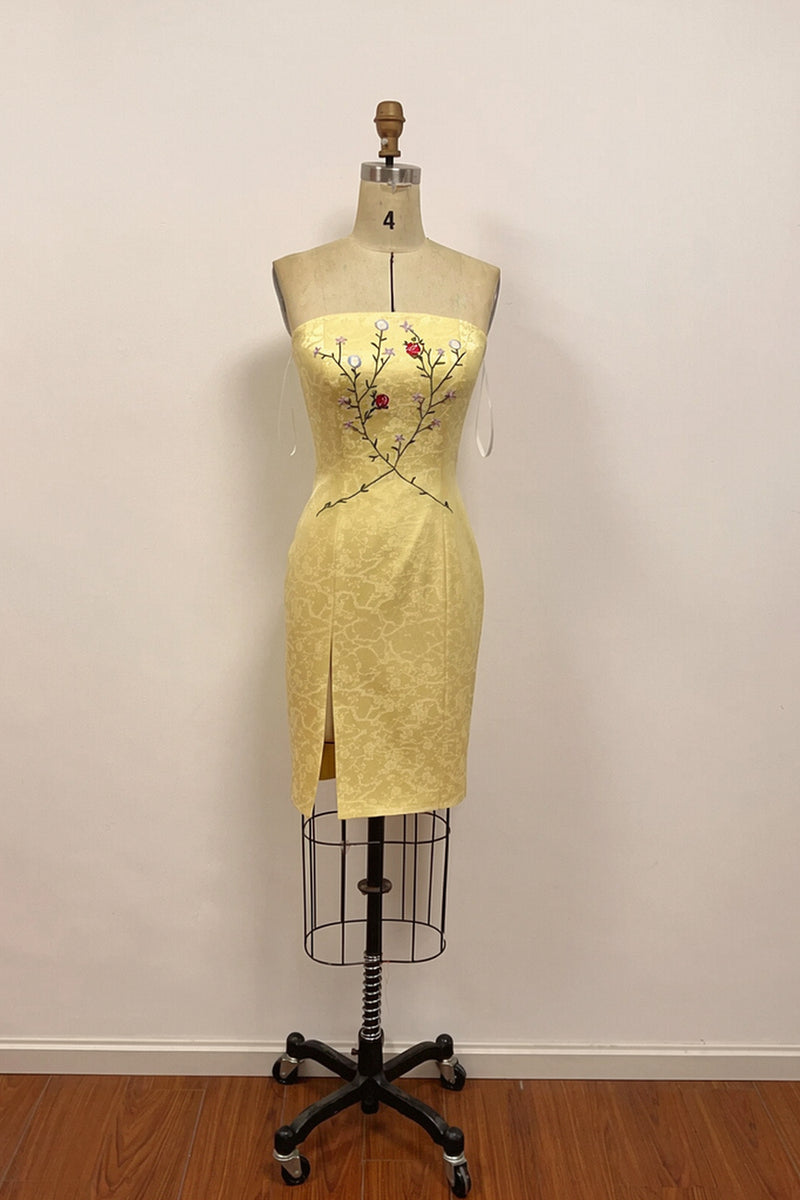 Sleeveless Yellow Embroidered Homecoming Dress with Side Slit-Pgmdress