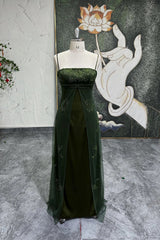 green emerald velvet dress Vintage Black and Green Prom Dress – daisystyledress