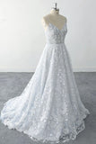 Robe de mariée en tulle bleu clair à bretelles spaghetti et dentelle florale