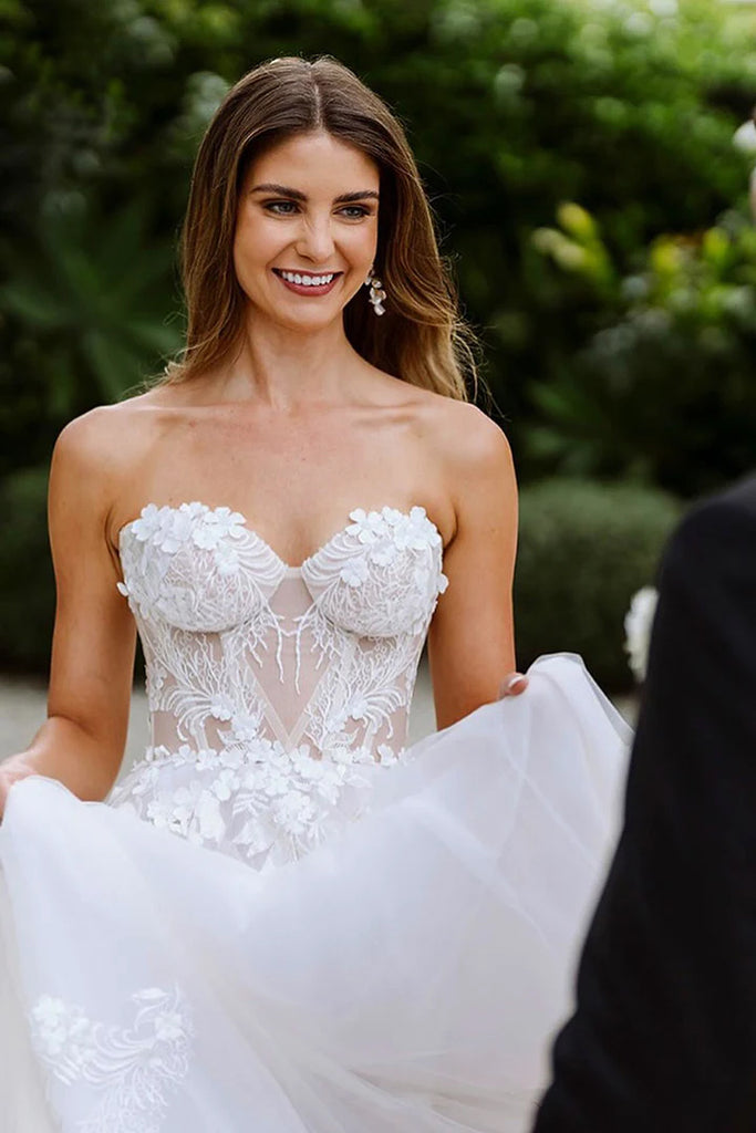 Sweetheart Sleeveless Appliques Lace Boho Wedding Dress Bridal Gown WD660-Pgmdress
