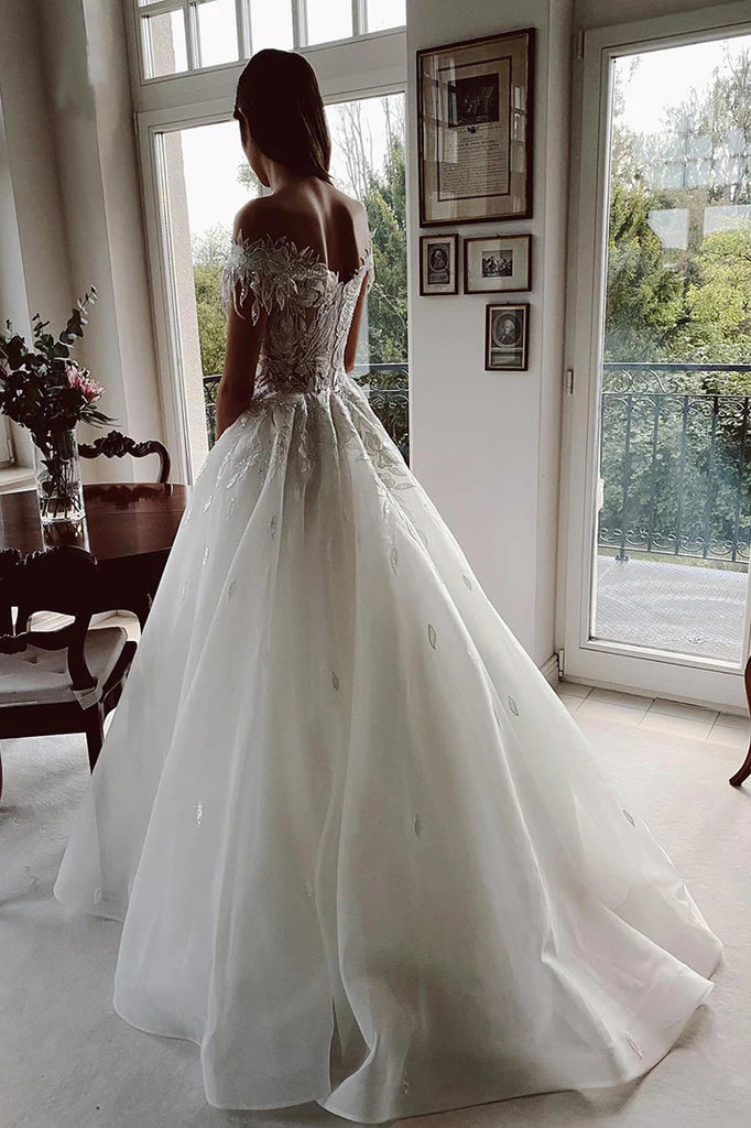 glamorous off the shoulder long train wedding dresses, unique ball gown  bridal gowns with appliqu… | Wedding dress train, Long train wedding dress,  Bridal ball gown