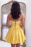 Yellow Corset Sweetheart Short Homecoming Dress with Appliques-Pgmdress