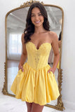 Yellow Corset Sweetheart Short Homecoming Dress with Appliques-Pgmdress
