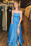 Une ligne encolure dégagée bretelles spaghetti bleu satin longue robe de bal avec fente PSK363