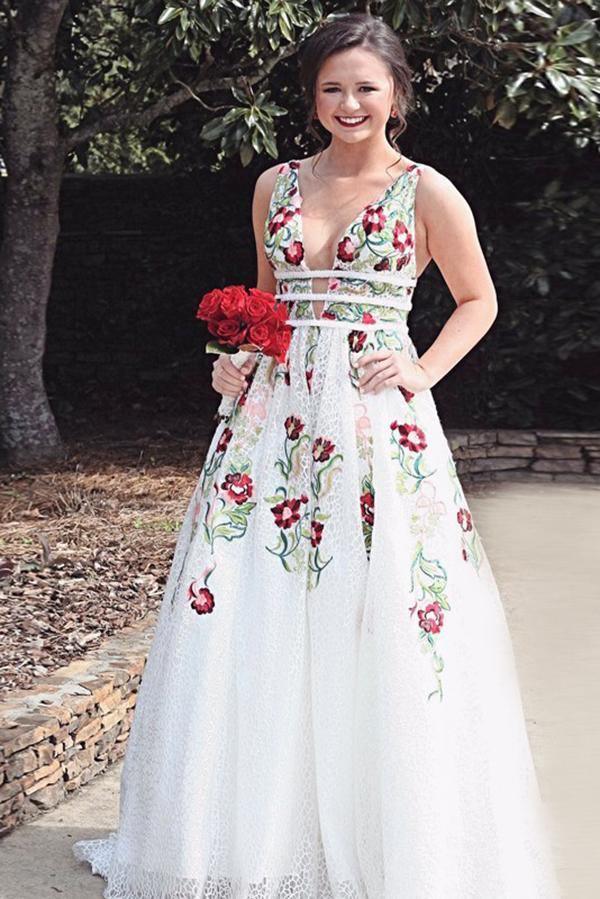 Elegant V-Neck Floral Embroidery Open Back Flower Prom Dresses