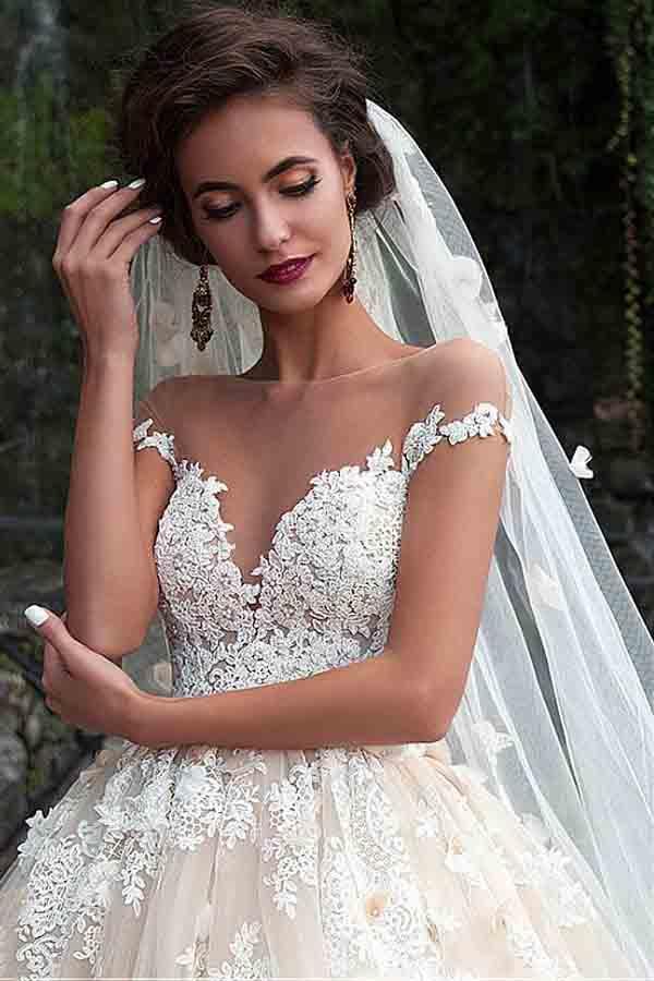 Fantastic Tulle Bateau Neckline Ball Gown Wedding Dresses With Lace WD185 - Pgmdress