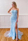 Trägerloses, himmelblaues, geteiltes Abendkleid im Meerjungfrau-Stil mit Spitze PSK075