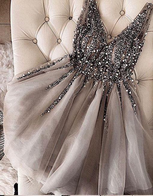 Sequins Beaded V-neck Tulle Short Prom Dresses Gray Homecoming Dresses PD336 - Pgmdress