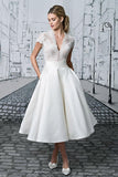Robes de mariée courtes col en V dentelle thé longueur ivoire robe de mariée simple WD422 